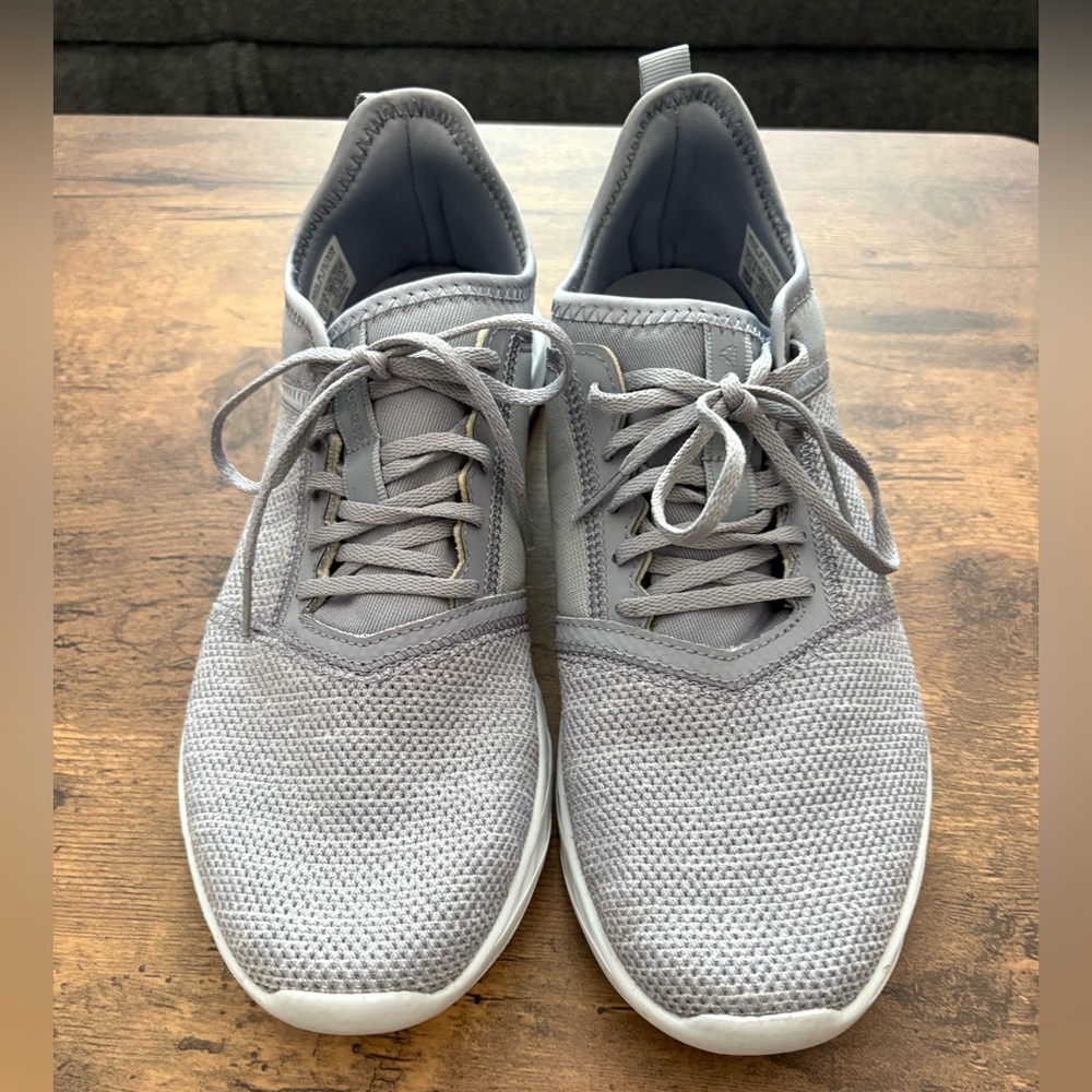 Reebok Light Gray Men's Sneakers